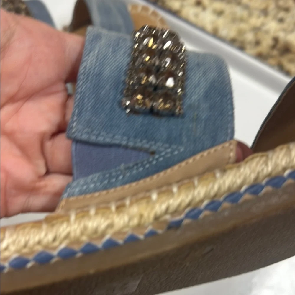 Crown Vintage Denim Blue and Tan Sandals with Studded Jeweled Straps Sz 9